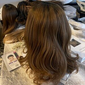 New synthetic hair topper, dark roots, caramel brown
